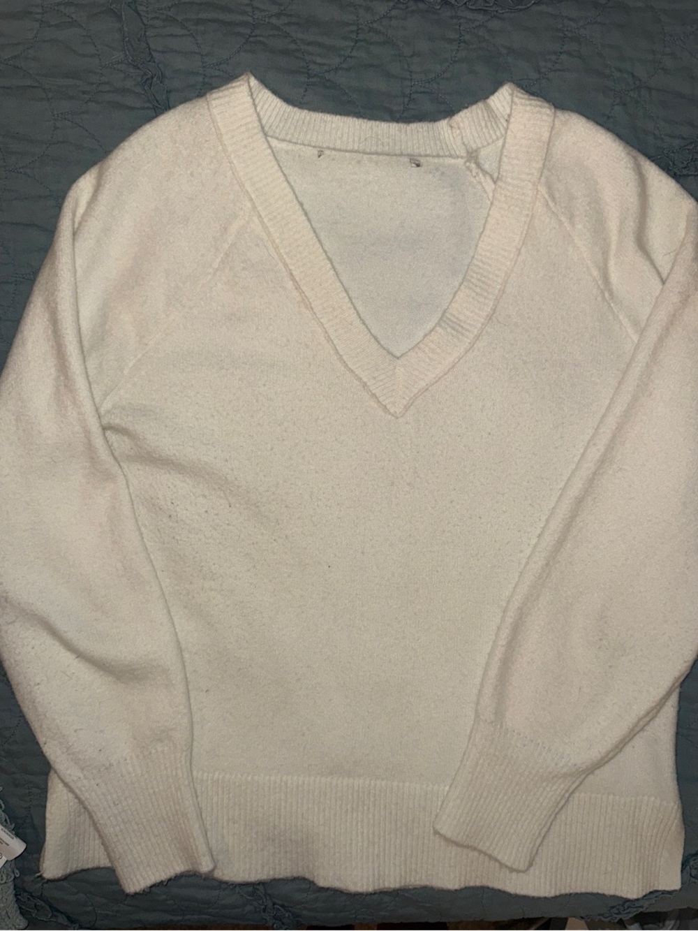 Beautiful cream vintage style lightweight sweater.